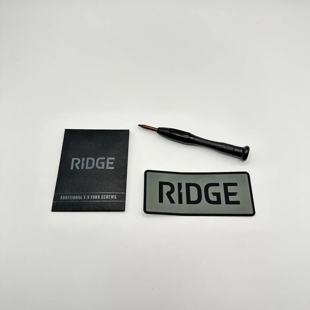 Black Aluminum Ridge Wallet Screwdriver And Additional Screws